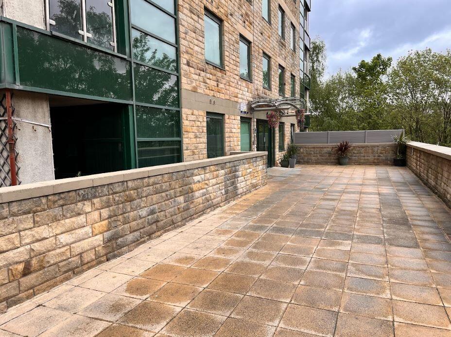 Main image of property: Apartment 19 Stone Gate House, Stone Street, Bradford, West Yorkshire, BD1 4QF