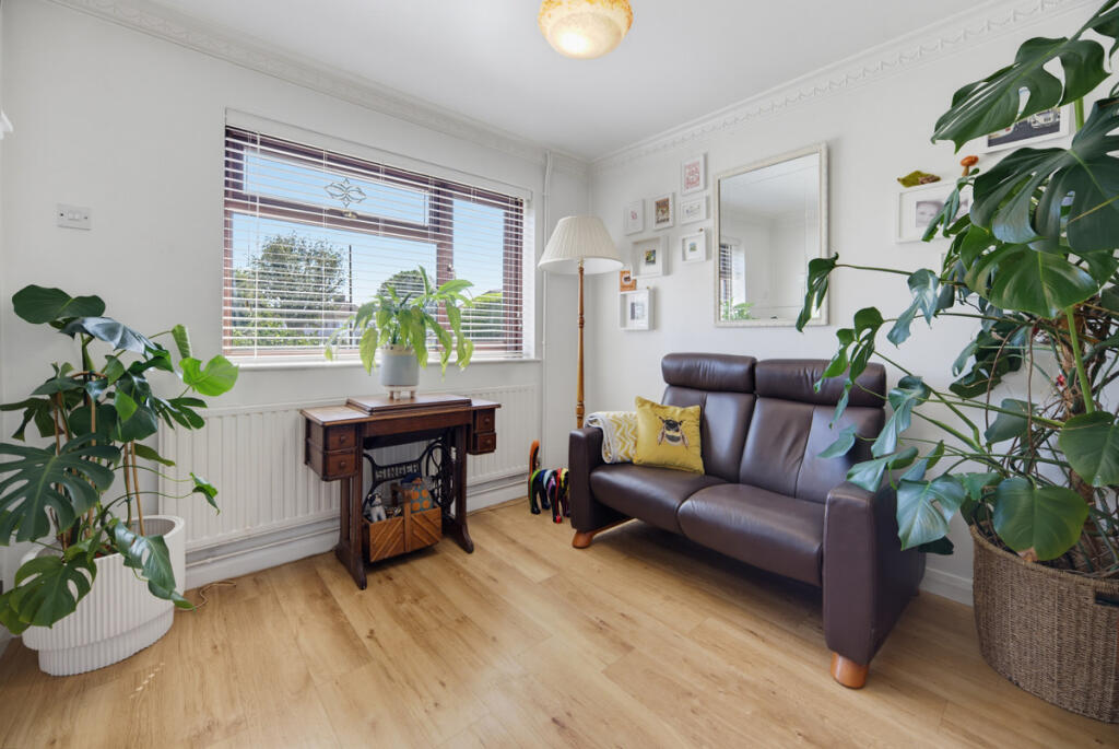 Heol Gam, Bridgend, CF31 - View 6