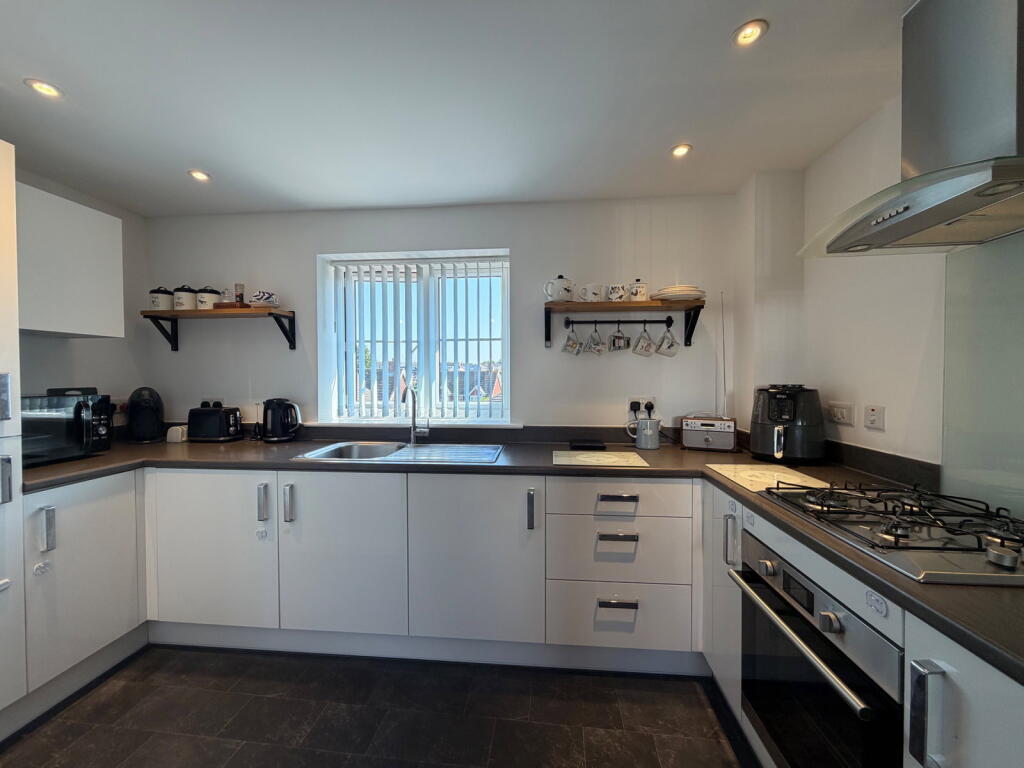 House in Paignton, Roselands - View 4