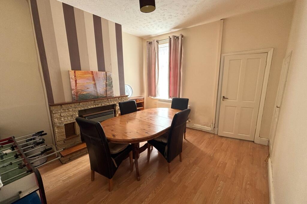 House in Doncaster - View 3