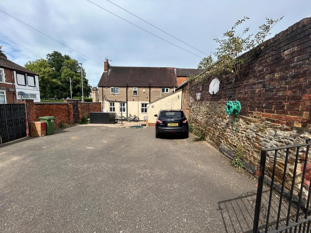 Apartment in Wellingborough, Hatton Park - View 5