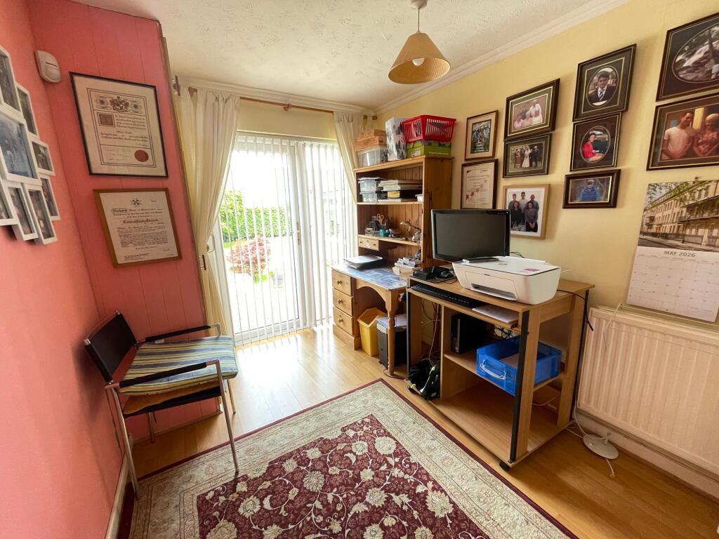 Ashgrove, Thornbury, BS35 photo 5