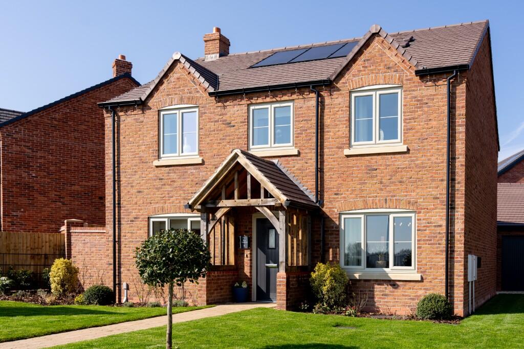 Main image of property: Shrewsbury Road,
Oswestry,
SY11 4QB