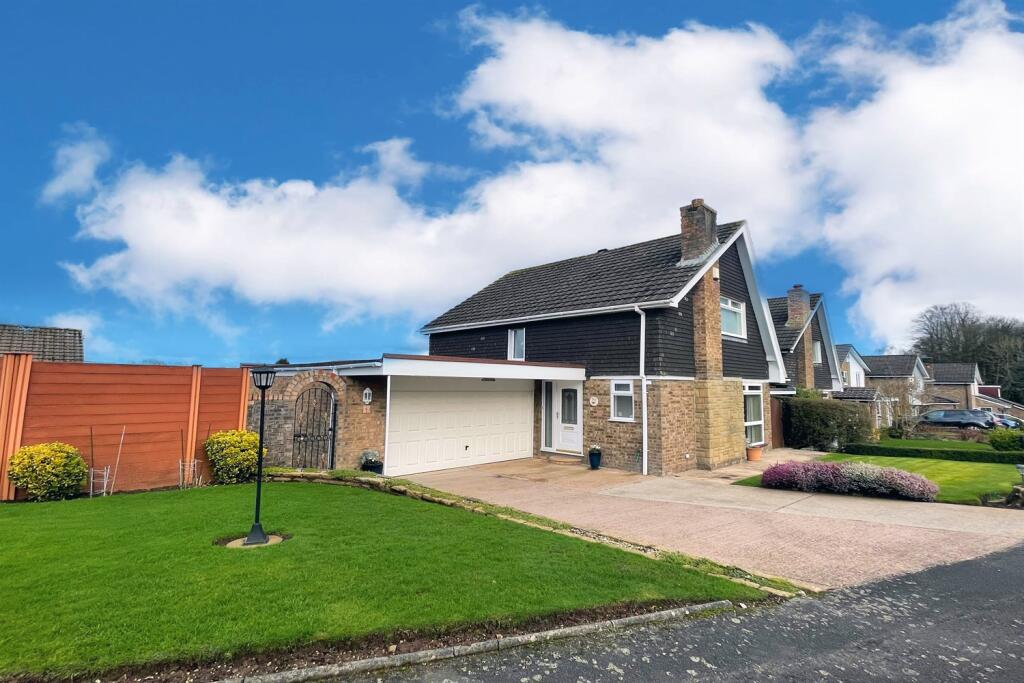 Main image of property: Robert Moffat, High Legh