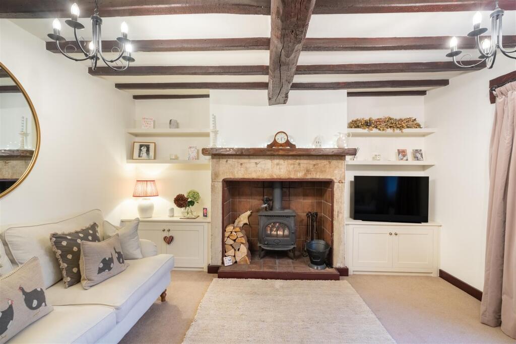 The Tudors, Adel Mill - View 2
