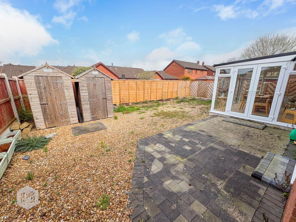 Carrington Close, Birchwood, WA3 – další