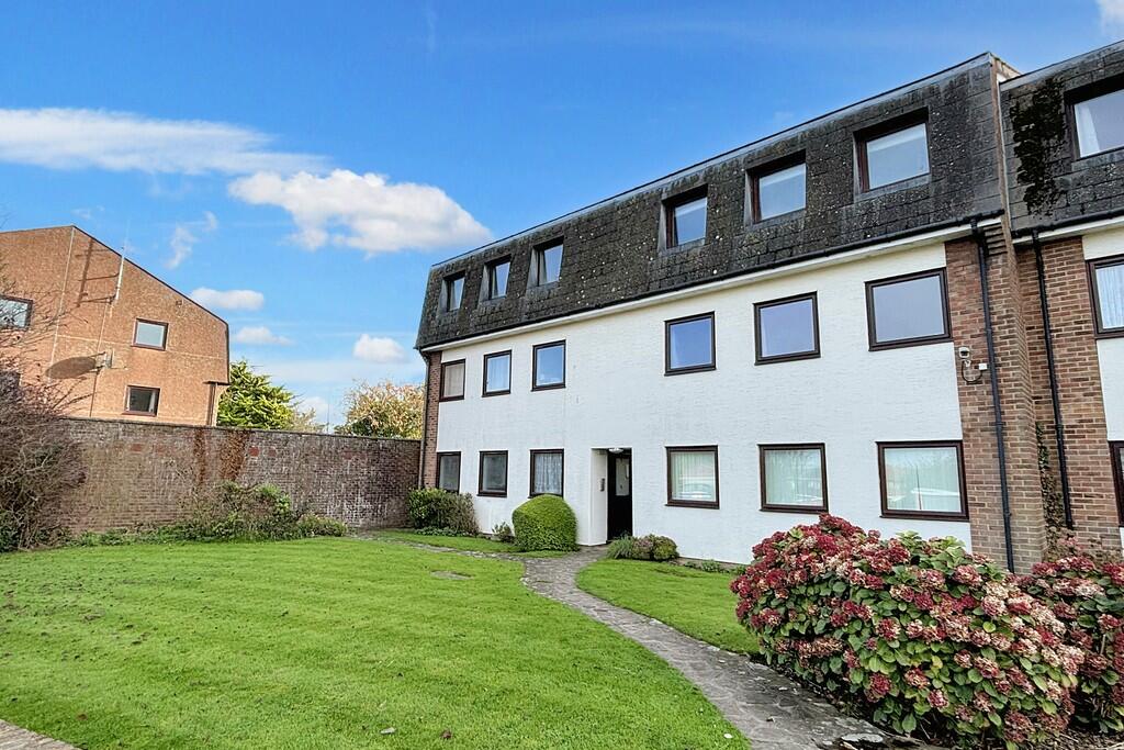 Main image of property: Dunlin Court, St Marys Bay