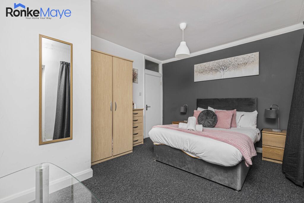 Main image of property: Athlone Road, London, SW2