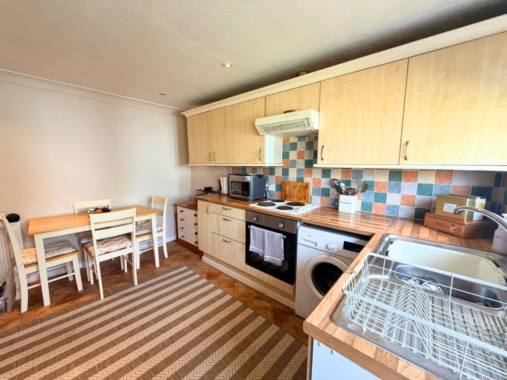 48 Manor Grove, Cockfield, Bishop Auckland photo 4