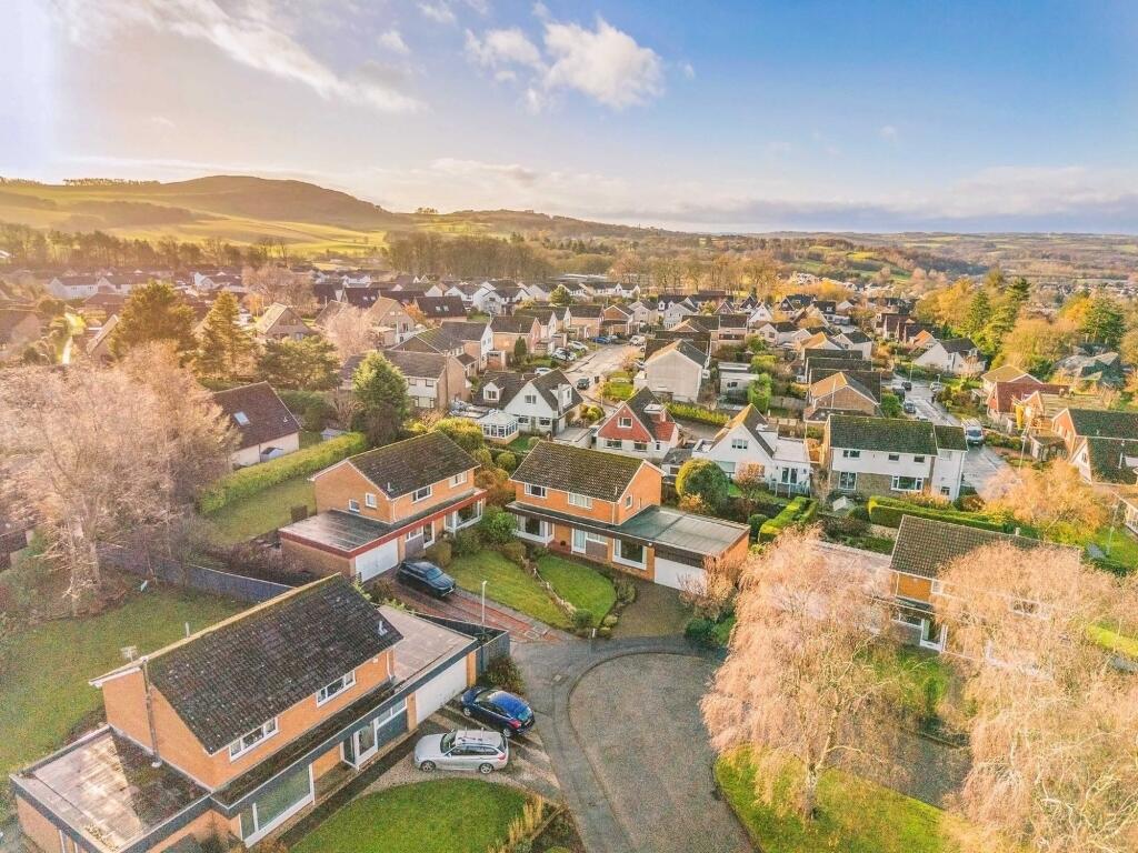 Main image of property: Deacons Court, Linlithgow, EH49