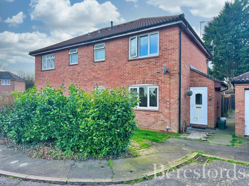 1-bed terraced on Yale Mews, Colchester, CO4, £170,000