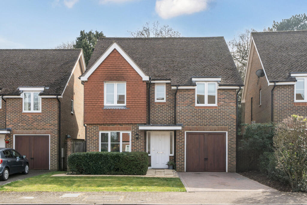 Main image of property: Cheyne Park Drive, West Wickham