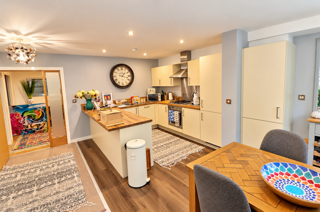 Apartment in Bolton - View 3