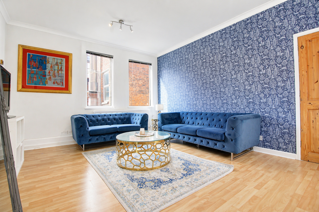 Apartment in Chester, Newtown, City of Chester - View 2