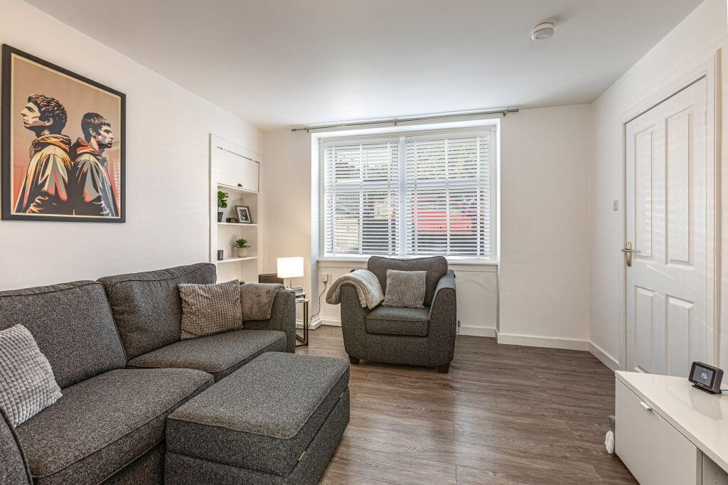 Apartment in Galashiels - More