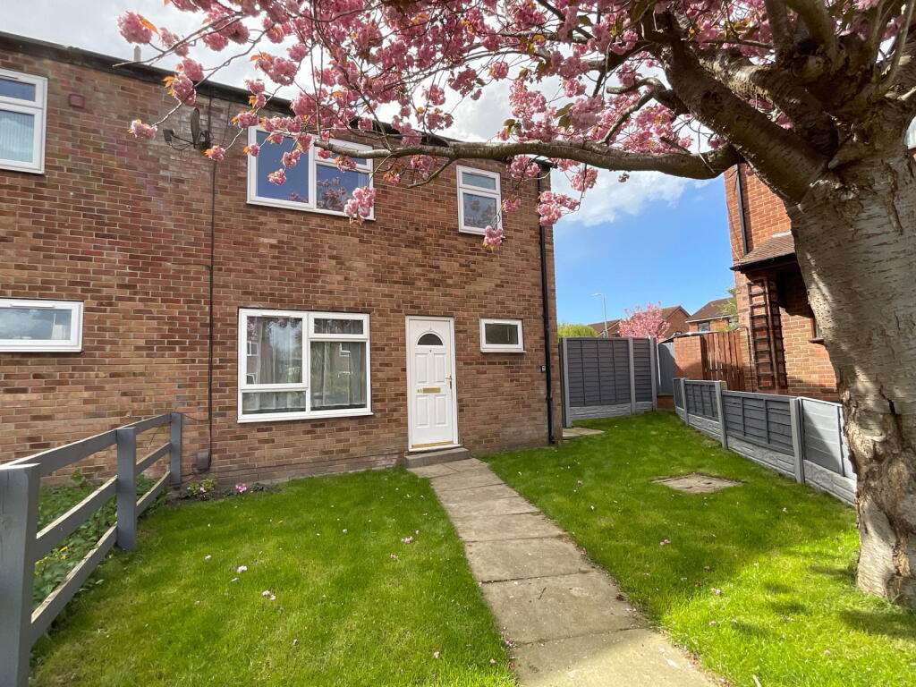 3-bed terraced on Janes Brook Road, Southport, £160,000