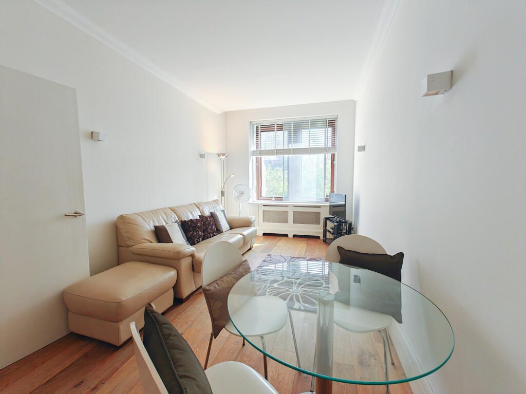9 Belvedere Road, London, SE1, London
