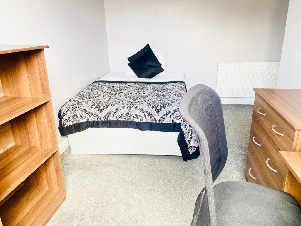 Main image of property: St. Anns Mount