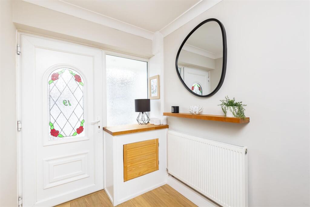 House in Leyland, Turpin Green - View 5