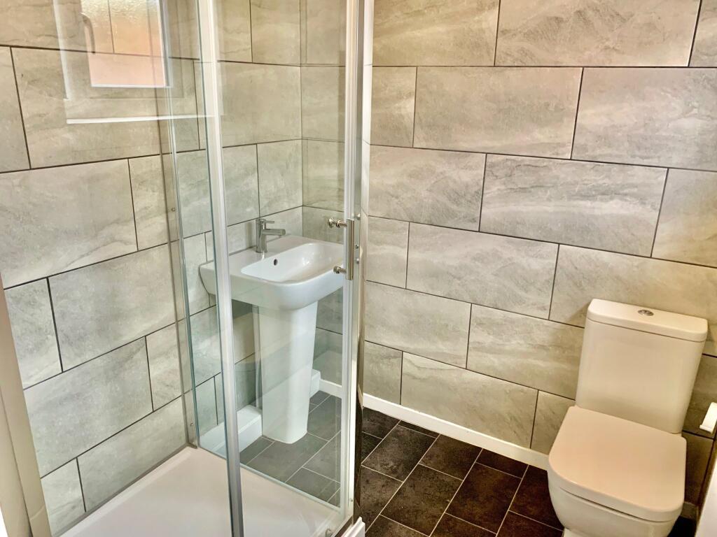 House in Wirral, Liverpool City Region - More