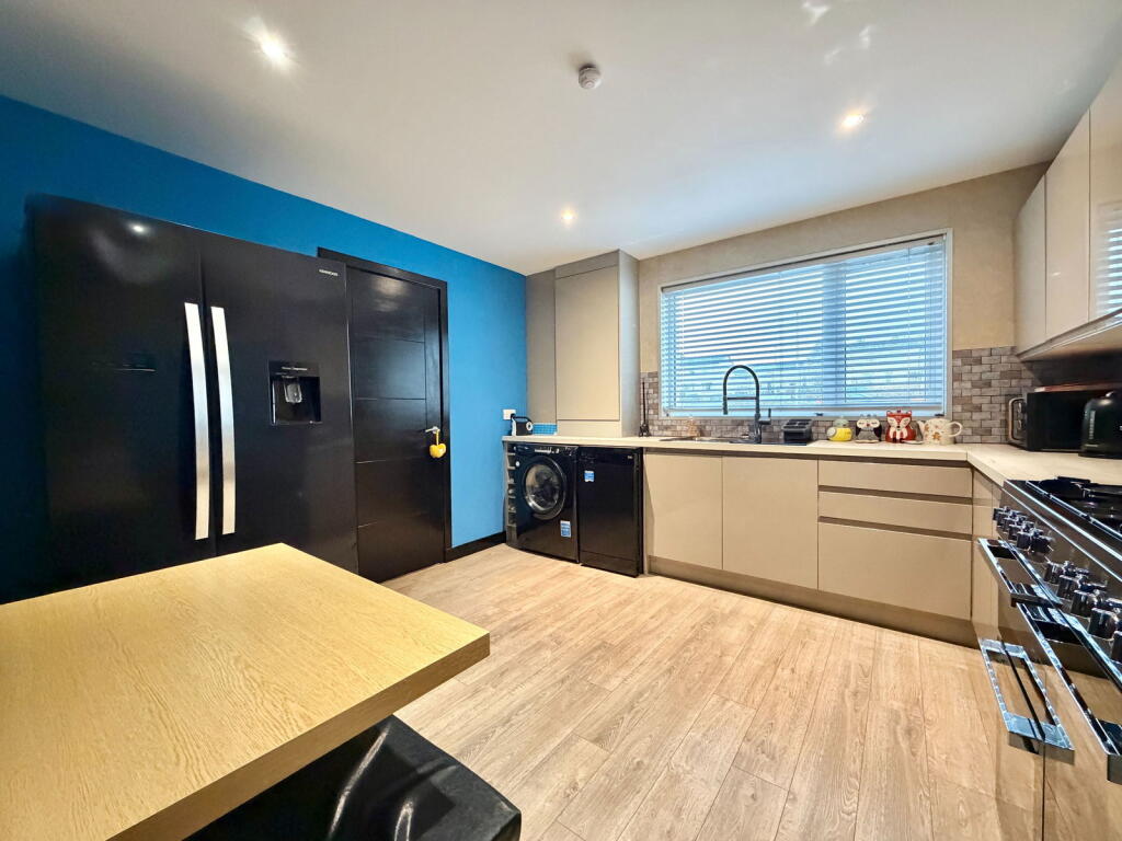 Ochil View, Denny, FK6 5NH photo 5