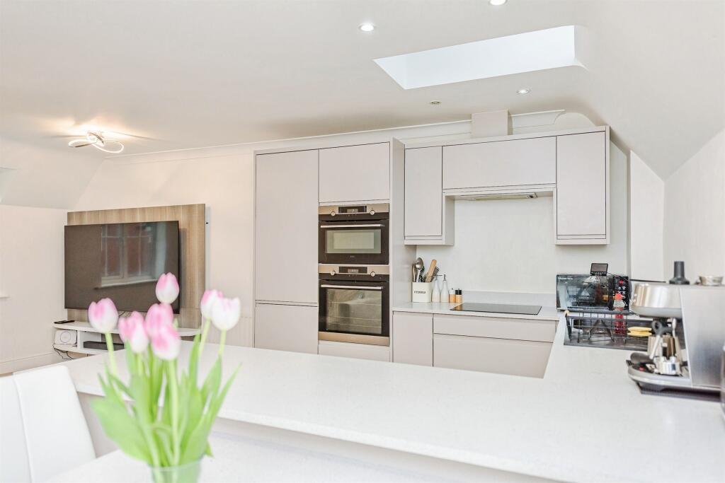 Additional image 6 of Farmstead Close, Sutton Coldfield