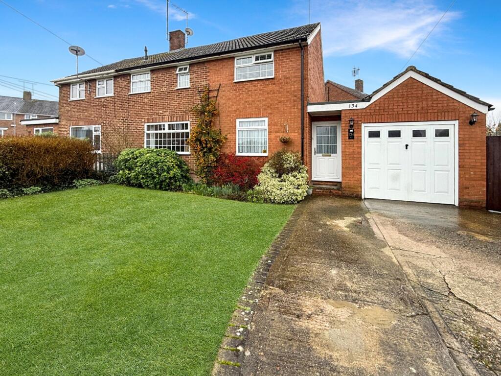 Main image of property: Jeans Way, Dunstable