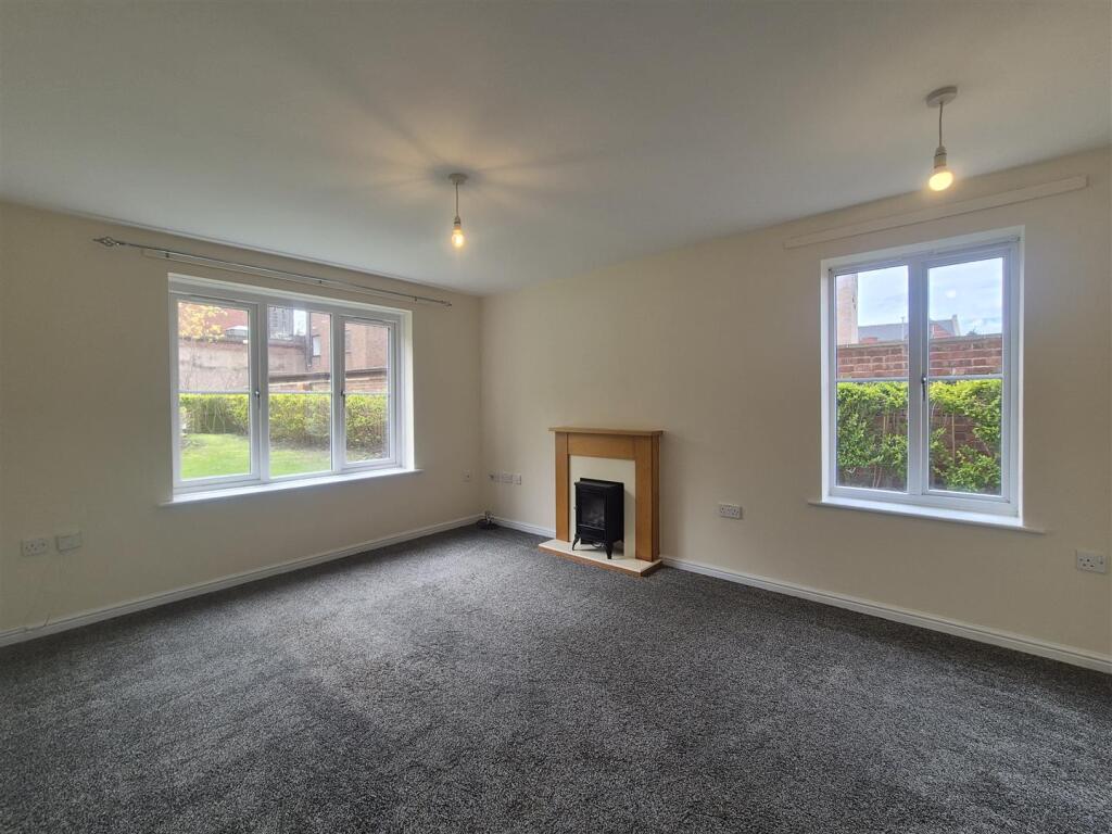 Additional image 4 of King Street, Old Hill