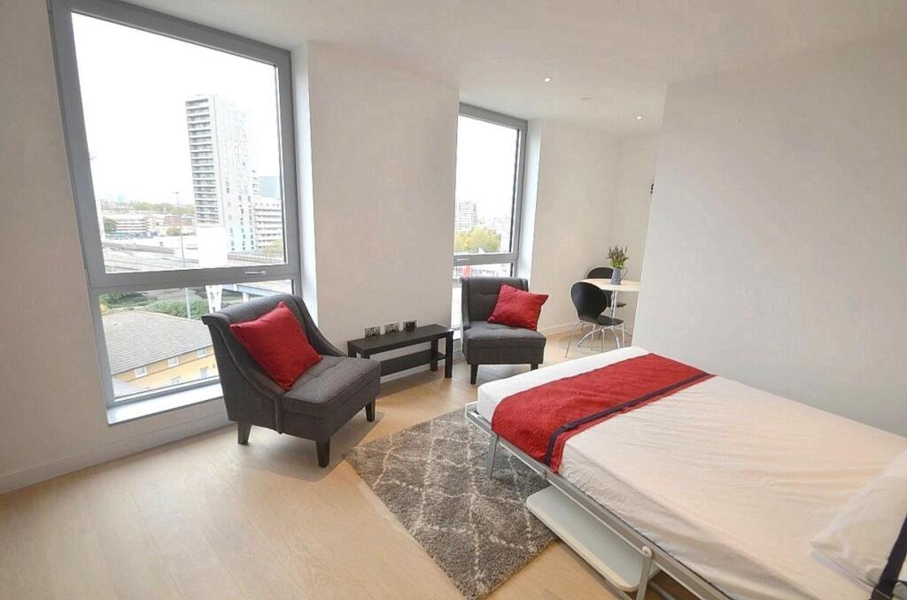 Main image of property: Columbia West Apartments, Biscayne Avenue, E14