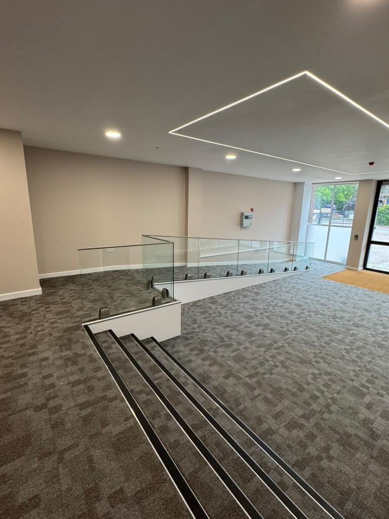Apartment in Hemel Hempstead - View 3