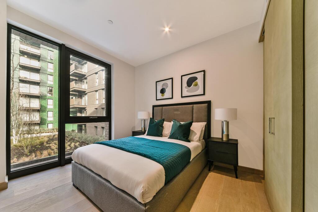 House in London - More