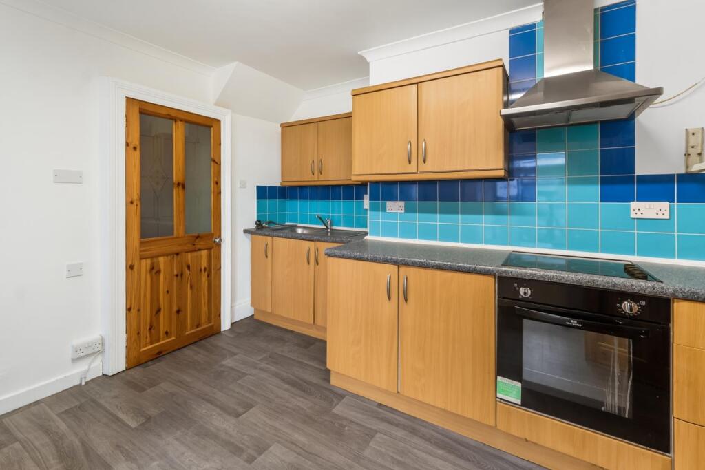Apartment in Plymouth, Lipson Vale - View 4