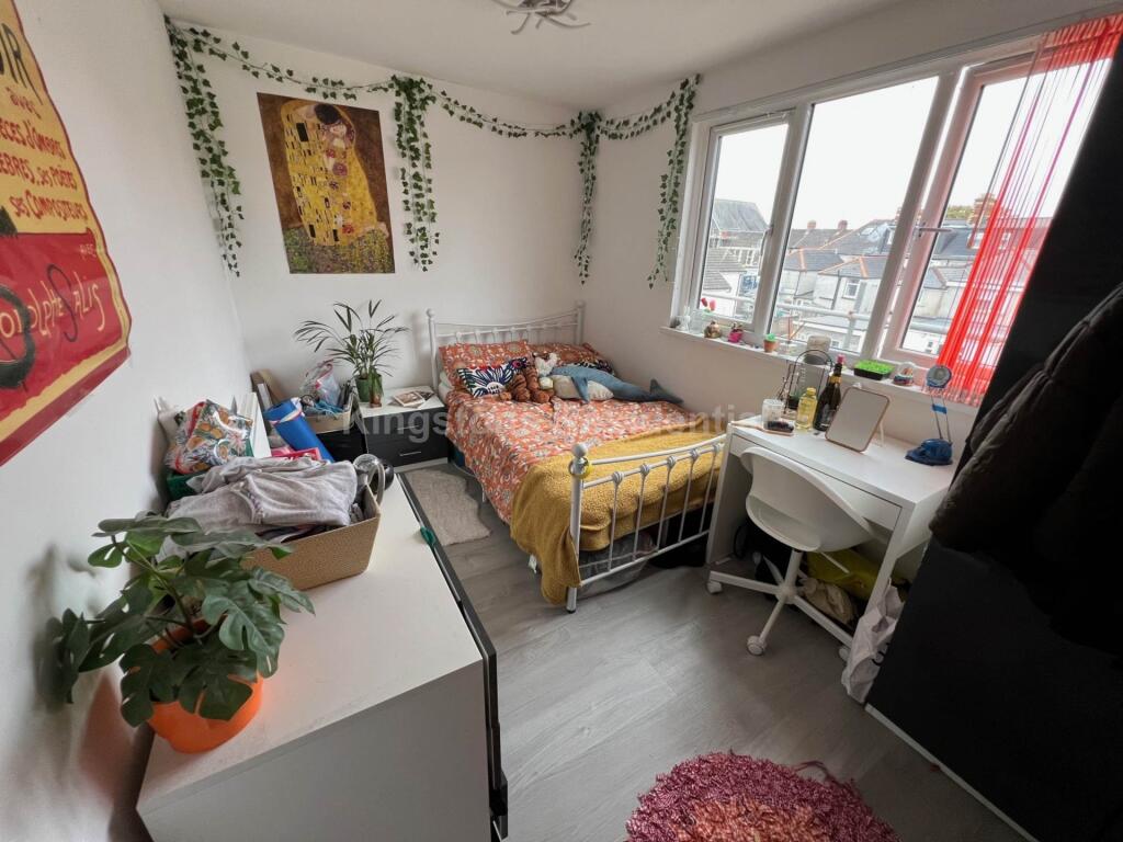 House in Cardiff - View 4