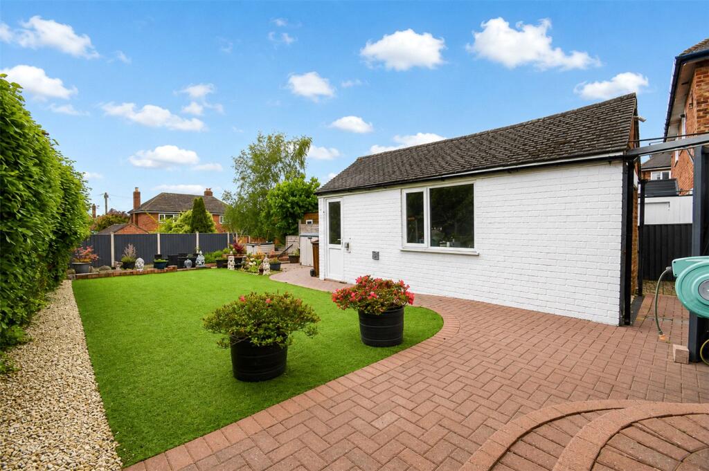 House in Wirral, Liverpool City Region - View 5