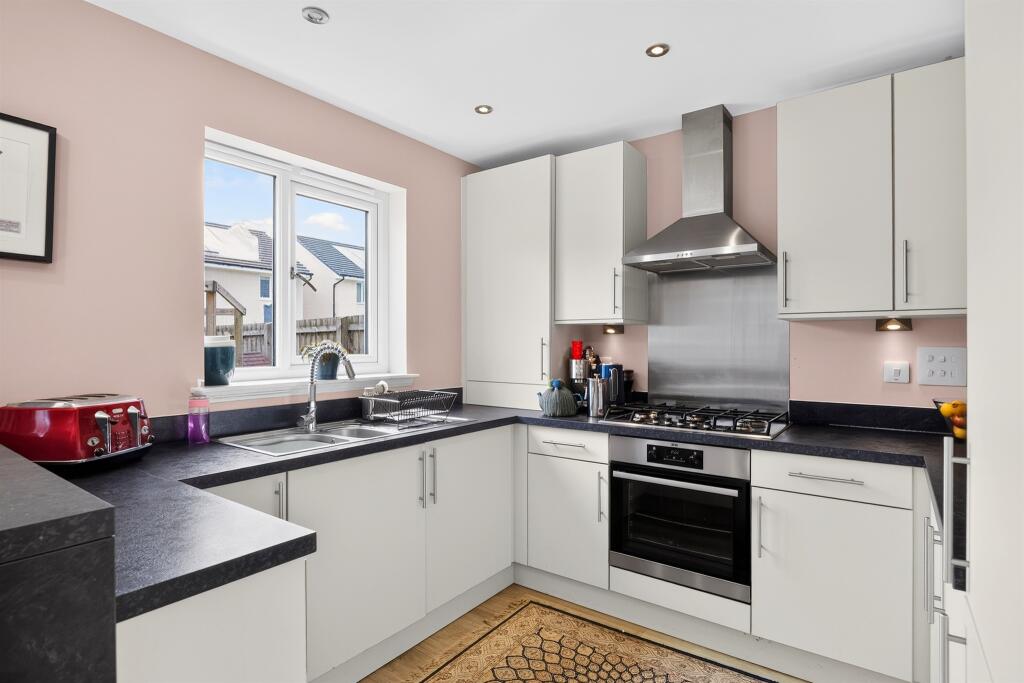 House in Paisley, Renfrewshire - View 5