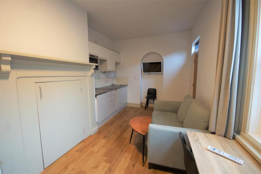 Additional image 3 of Woodhurst Road, Moseley, Birmingham