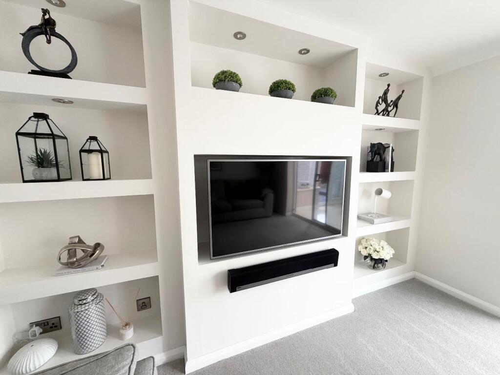 House in Ingleby Barwick, Round Hill, Low Leven - View 3