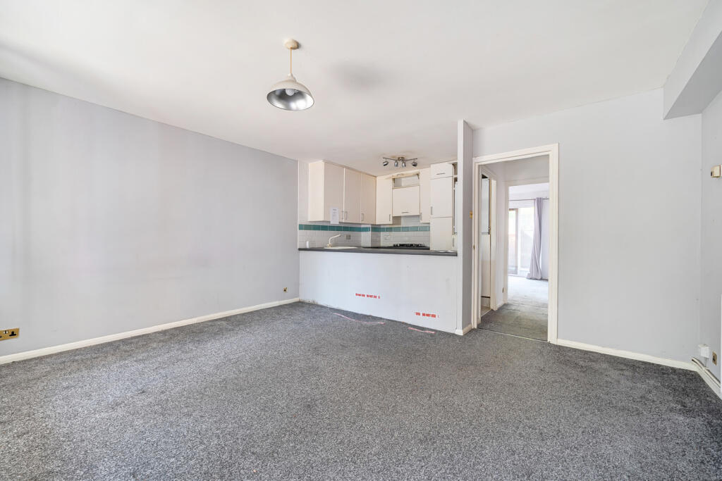 Apartment in London - View 5