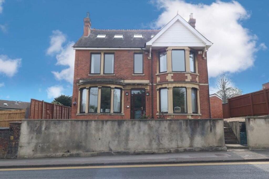 Main image of property: Cheltenham Road, Gloucester, GL2