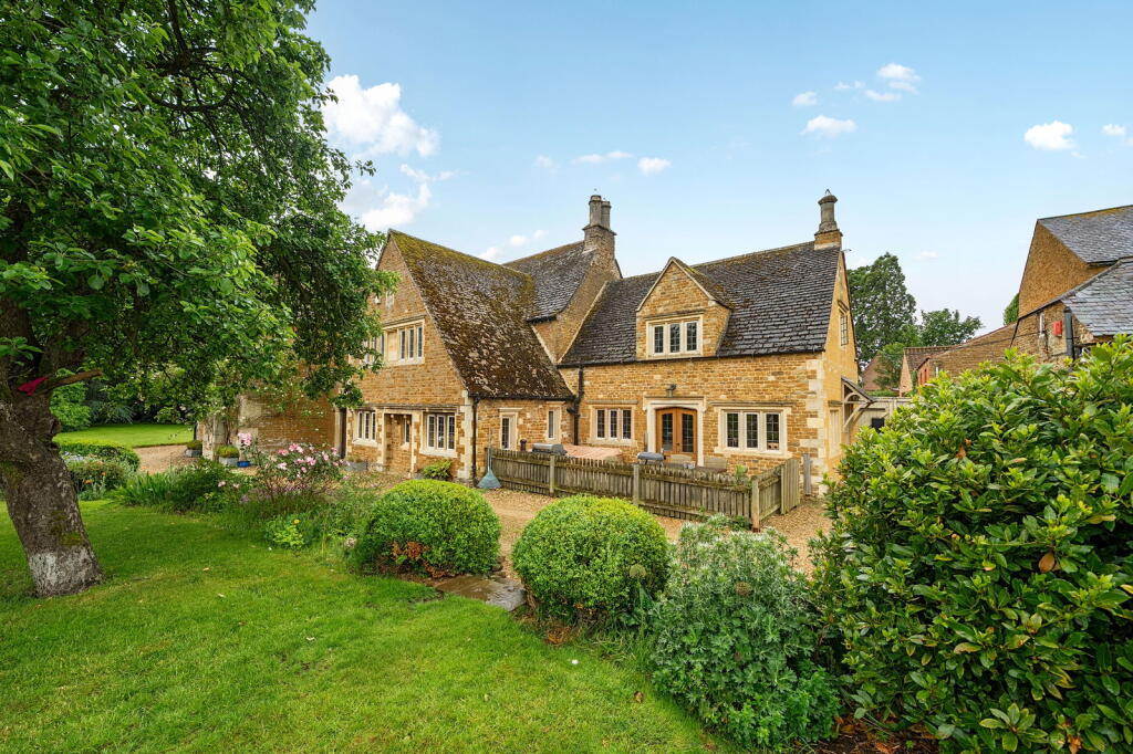 Main image of property: Chapel Lane, Wymondham, Melton Mowbray