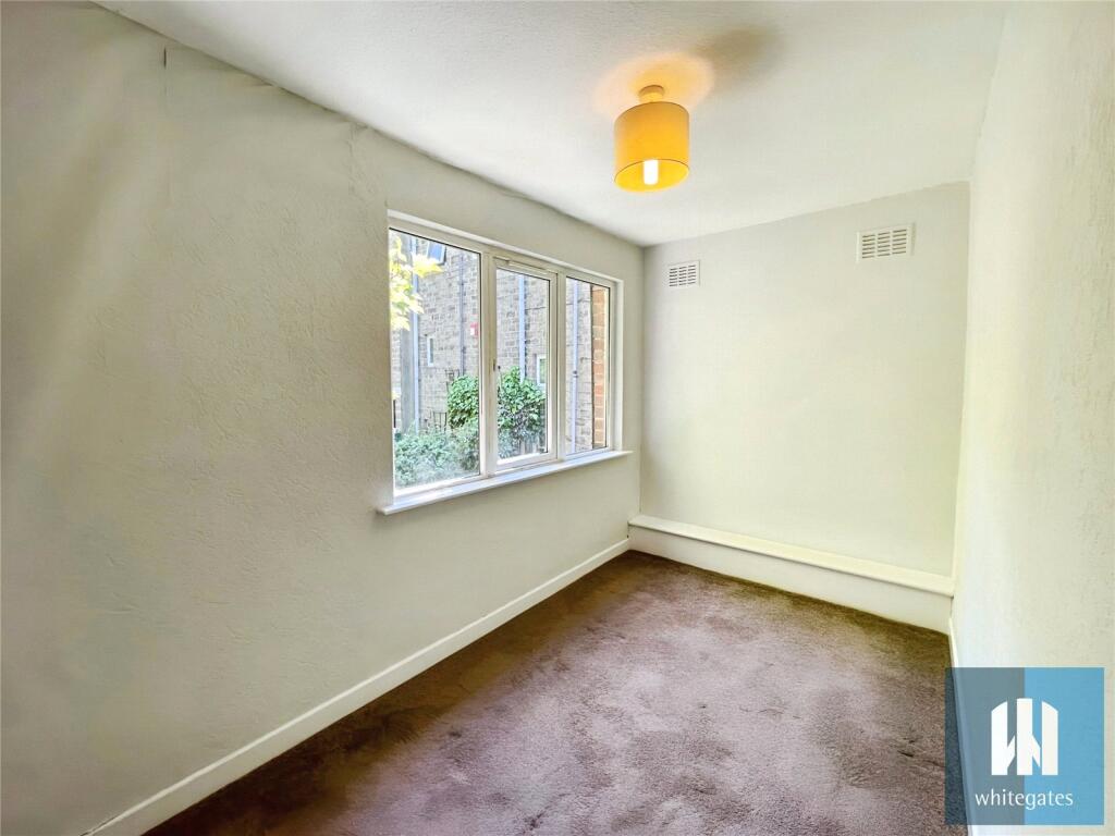 House in Kirklees, Stile Common, Primrose Hill - View 5