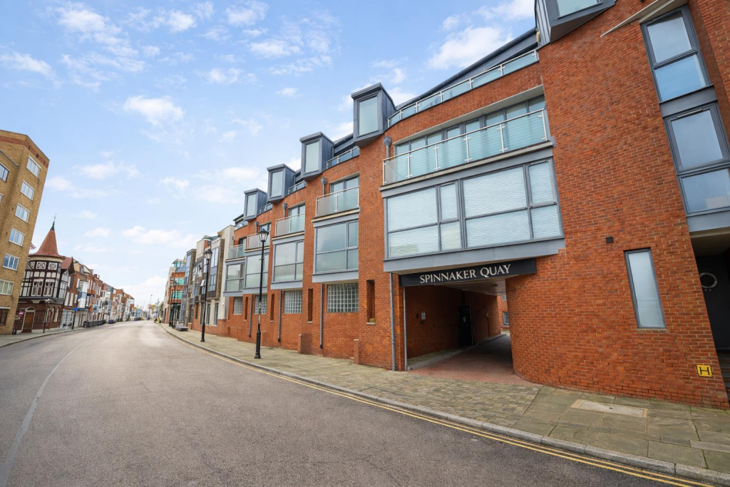 Main image of property: Spinnaker Quay, Old Portsmouth