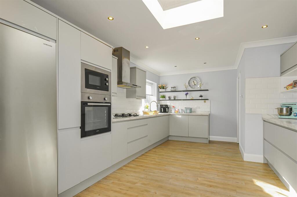 Additional image 5 of South Riding, Bricket Wood, St. Albans