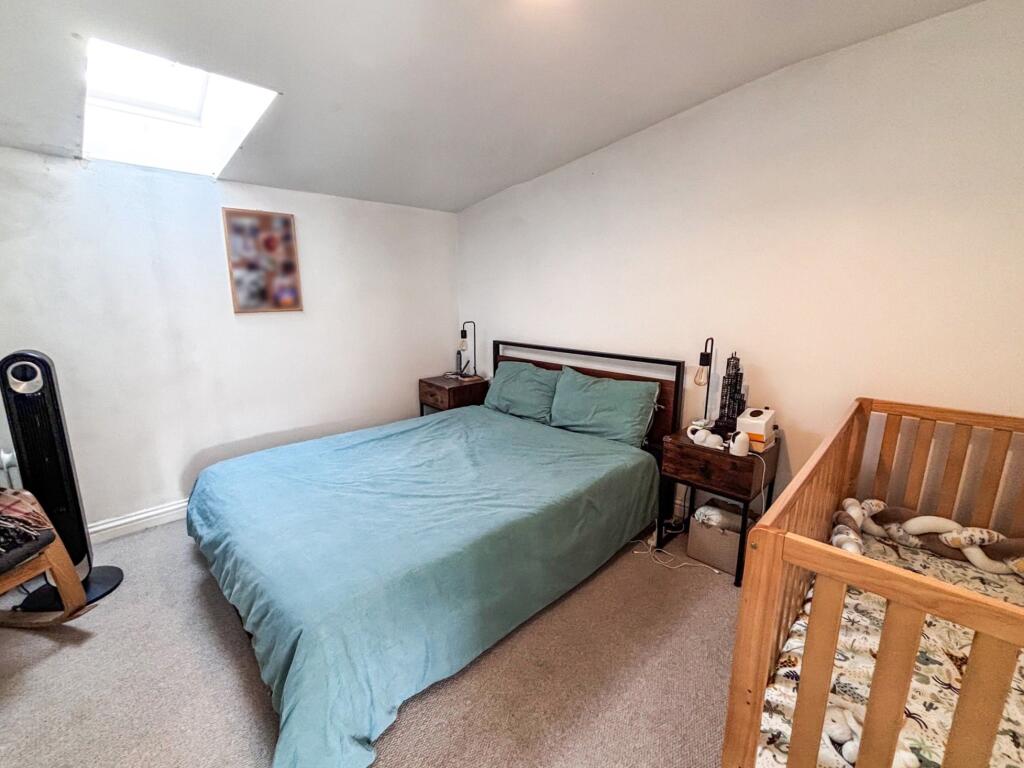 House in Teignbridge, Ashburton - More