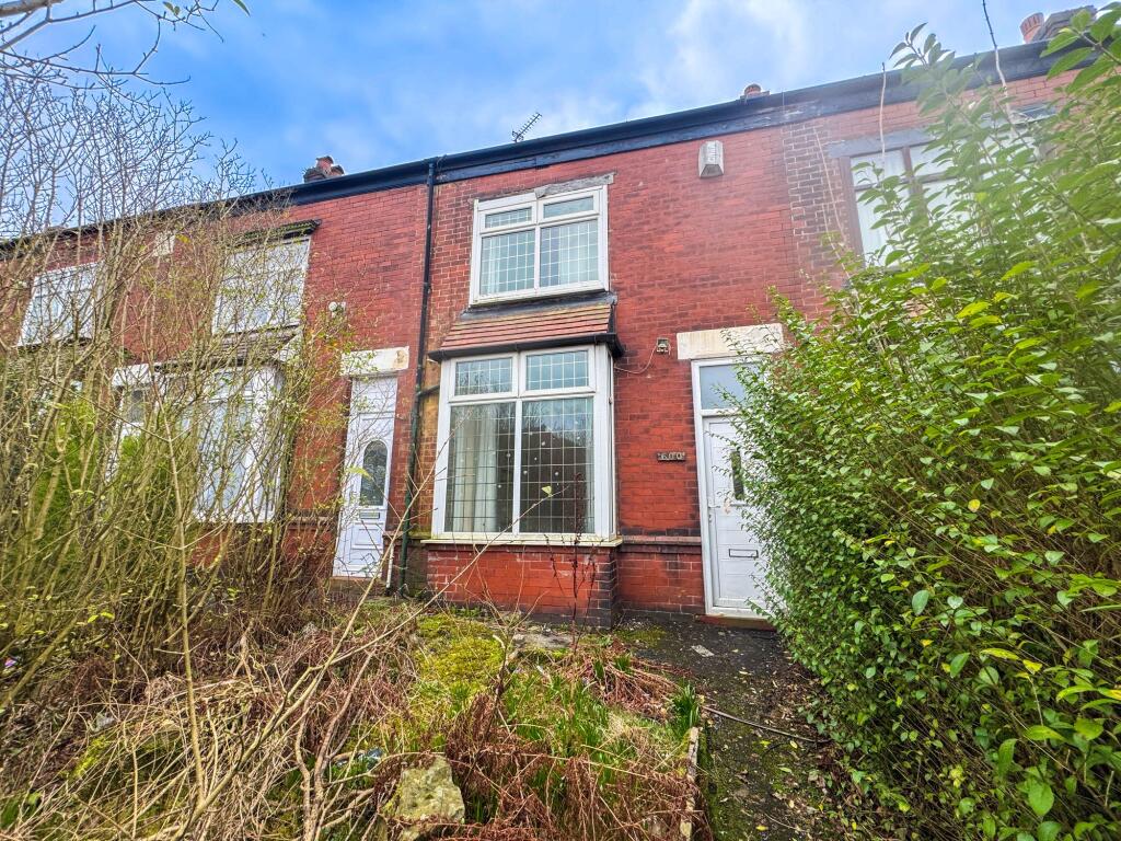 Main image of property: 600, Bury Road, Breightmet, Bolton, BL2