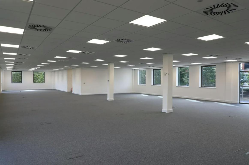 Office005.png