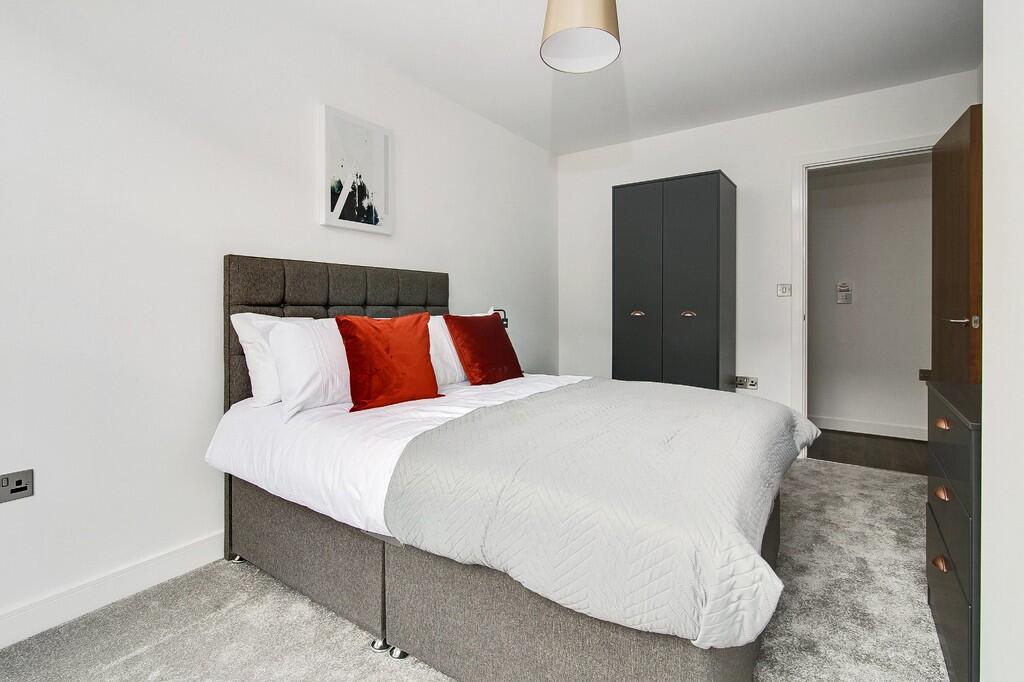 Apartment in Birmingham, Jewellery Quarter - View 3