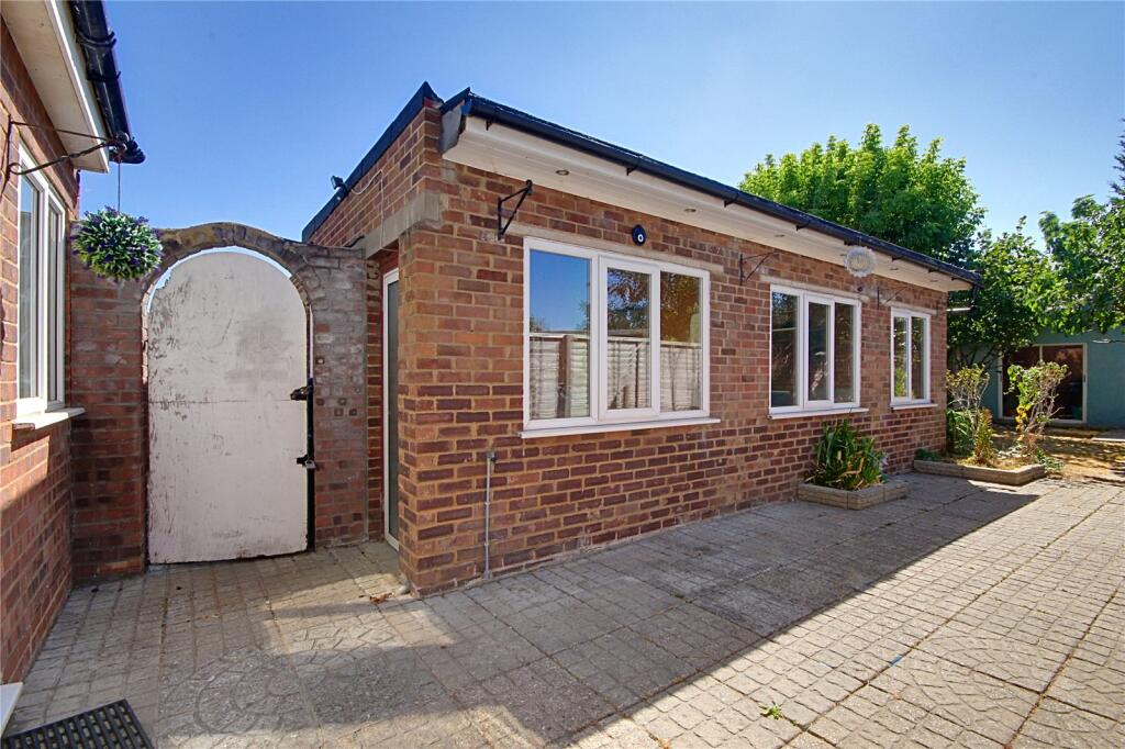 House in Enfield - View 2