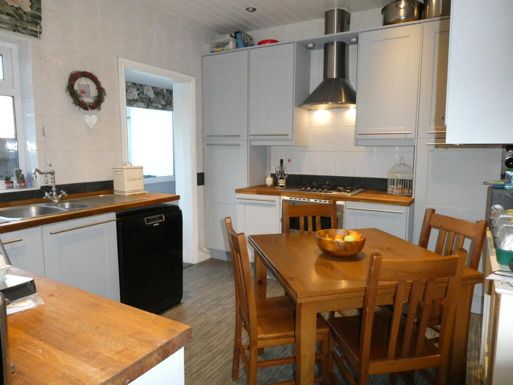 House in Chester, Flint - View 4