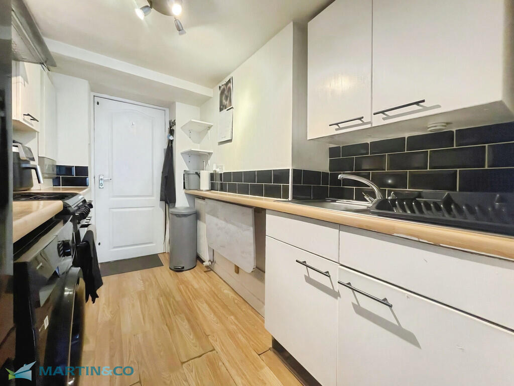 39 Kirkland Street, Maybole,South Ayrshire, KA19 7HD photo 4